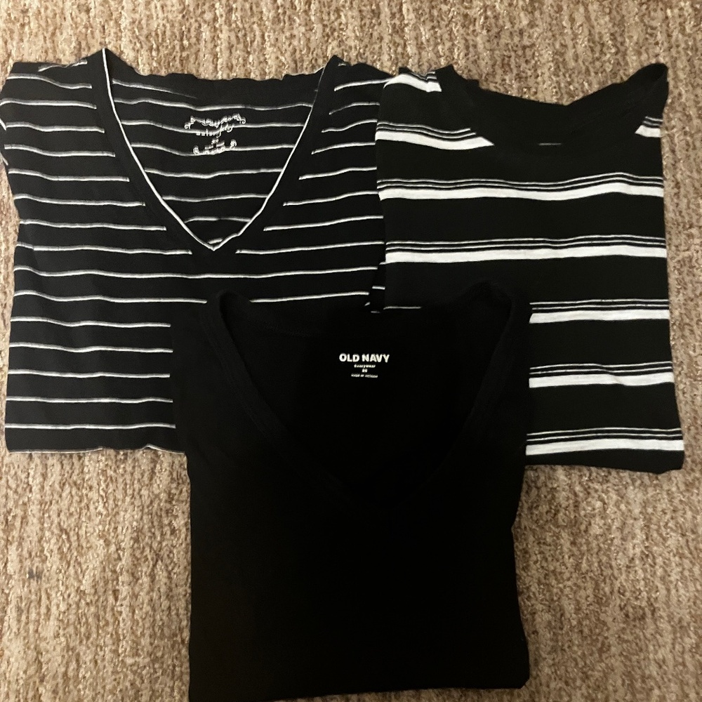 XS Black and White T Shirts (Set of 3)